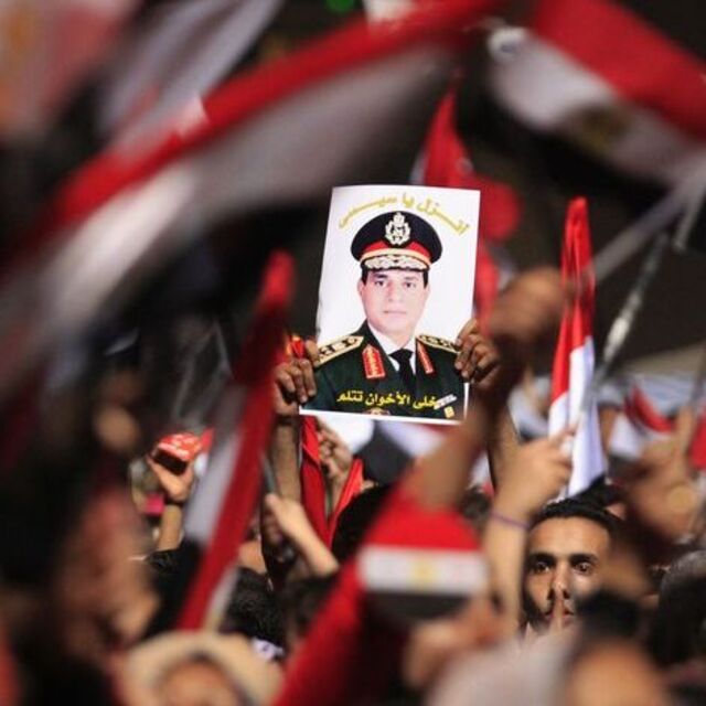 Sisi'ye firavun benzetmesi