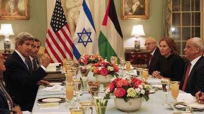 Barış görüşmeleri iftarla başladı