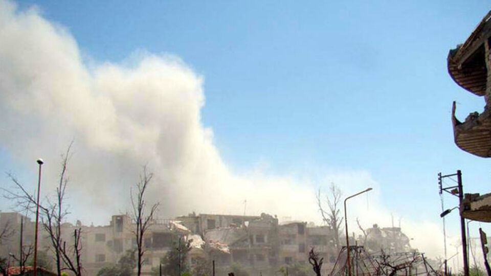 "El Nusra, Kürtlerin boşalttığı binaları havaya uçuruyor"