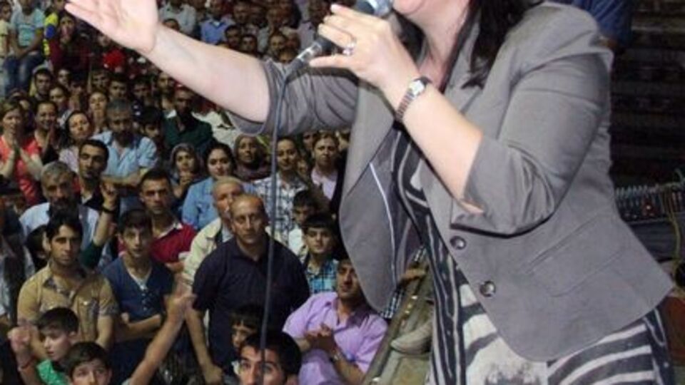 "PKK'lılar dağdan inip siyaset yapmalı"