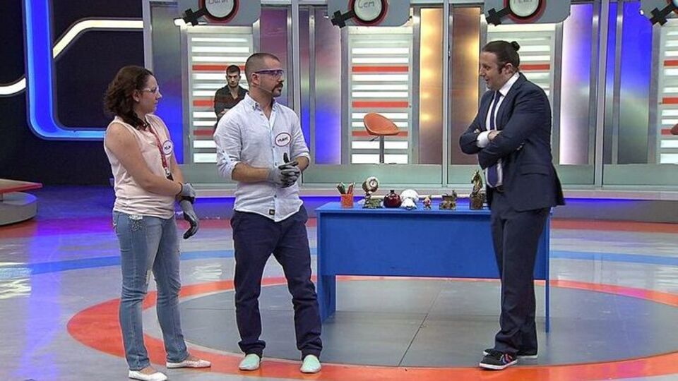 Masayı birlikte kıracaklar!