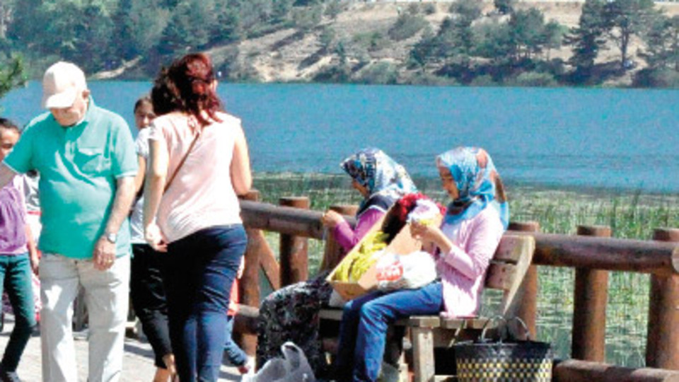 Abant Parkı'na yoğun ilgi