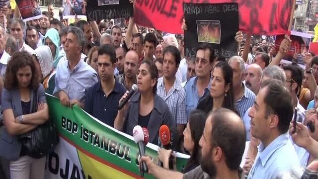 G.Saray Meydanı'nda Rojava protestosu