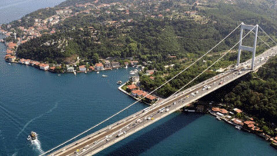 İki köprüde onarım çilesi!