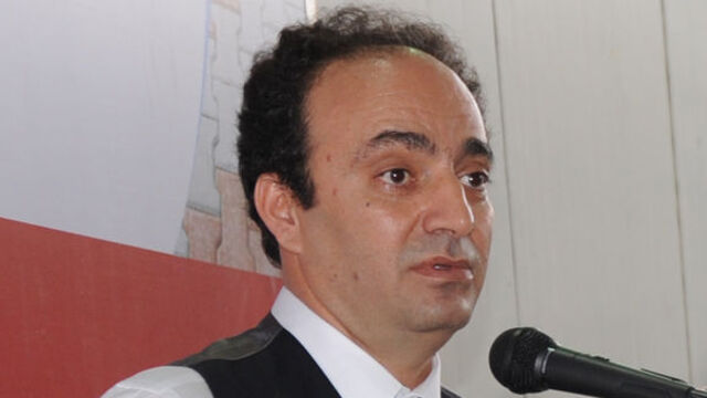 Baydemir şehit yakınlarını sevindirdi