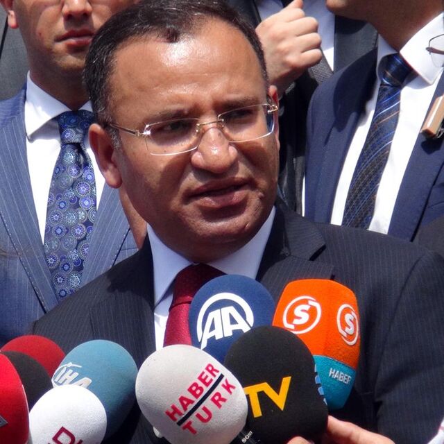 Bekir Bozdağ'dan Hürriyet Gazetesi'ne tepki