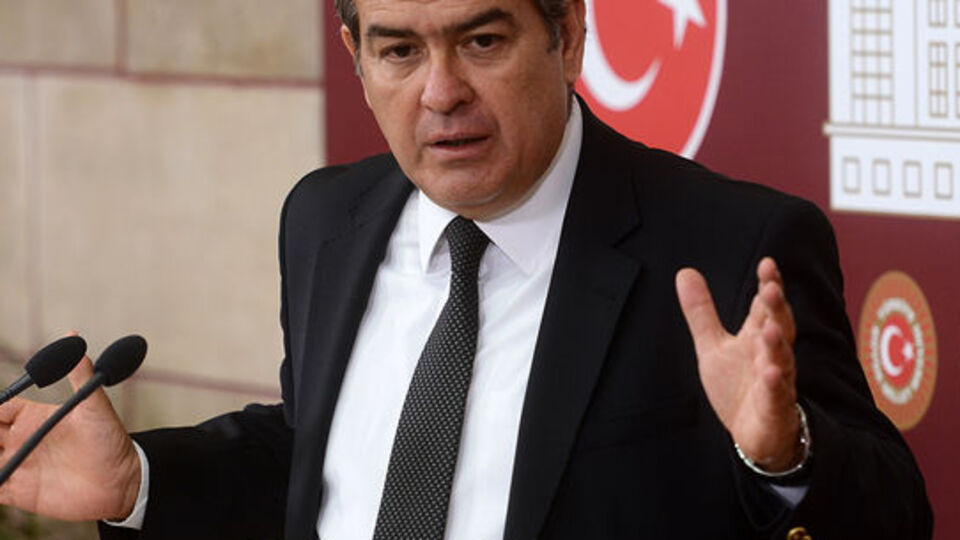 CHP'li vekilin acı günü