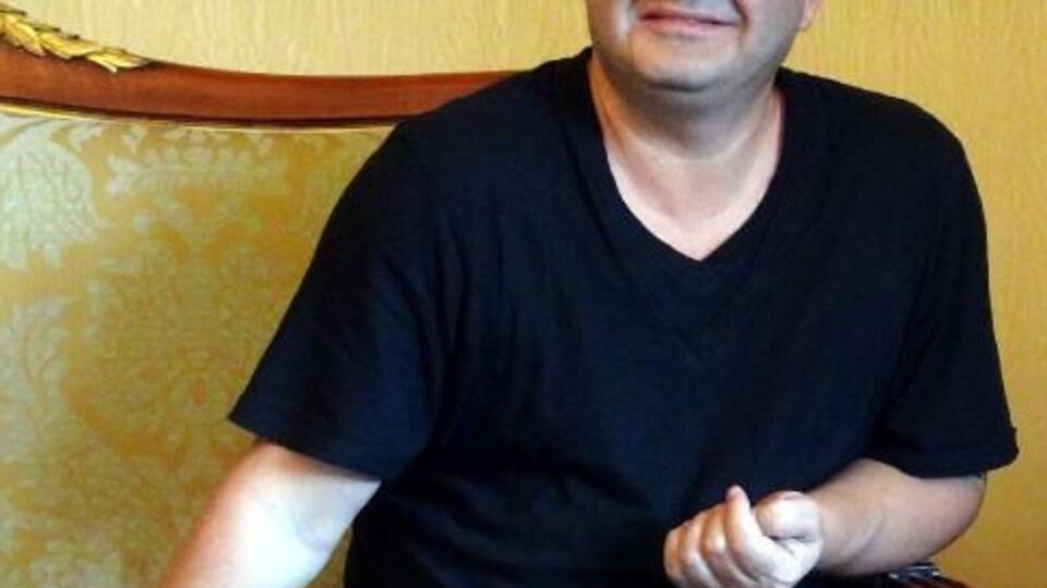 Şafak Sezer'den eleştirilere yanıt!