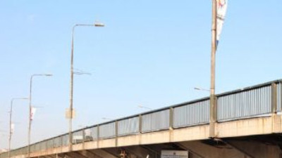 Unkapanı Köprüsü'nden atladı