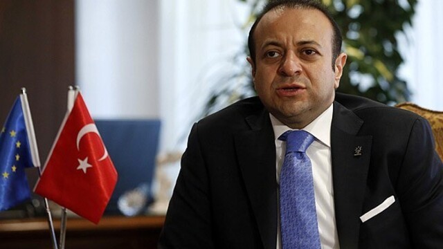 "Katliama ses çıkarmayan herkesin mesuliyeti var"