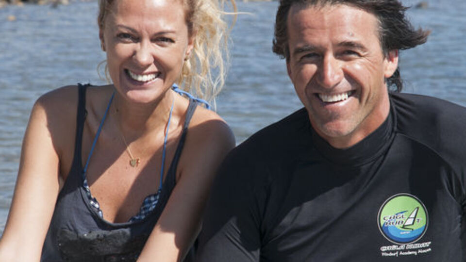 '88 yaşında sörf yapan var'