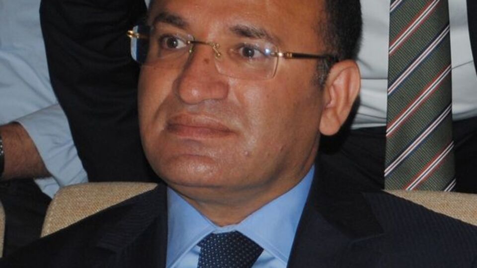 Bekir Bozdağ'dan Mısır ve Suriye açıklması!