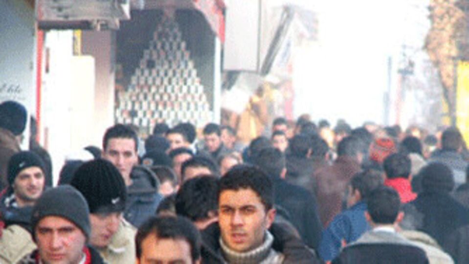 Çalıştıracak eleman bulamıyorlar!