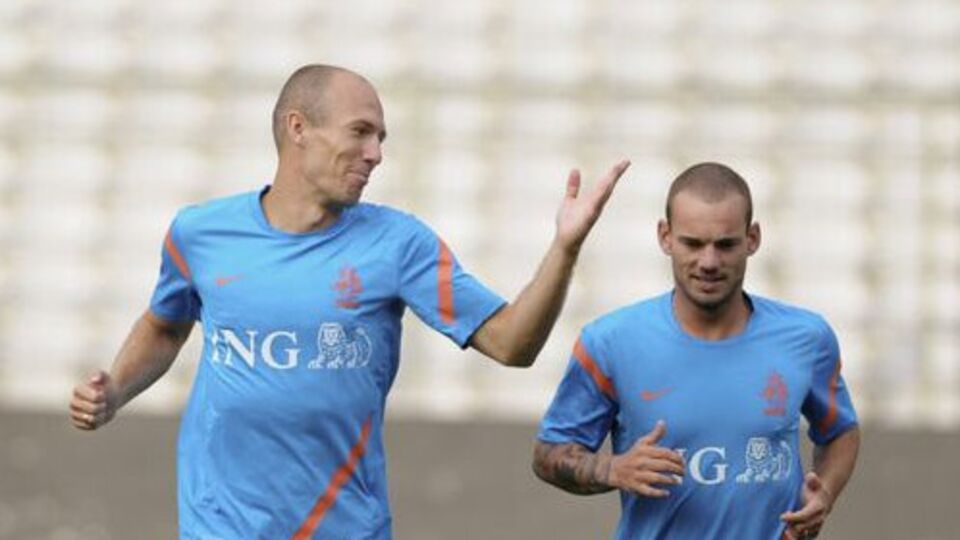 Robben'den Sneijder'e destek