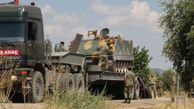 Sınıra askeri sevkiyat!