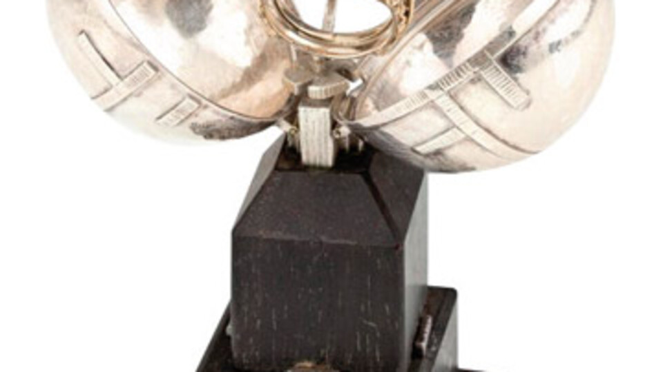 Hitler yüzüğü 100 bin dolar!