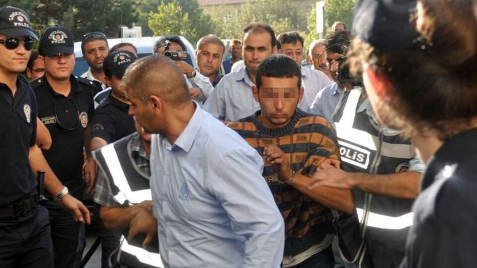 Öldürdü, tecavüz etti, kız istemeye gitti