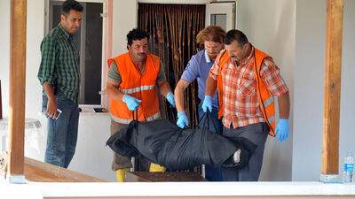 Önce oğlunu sonra kendini vurdu!