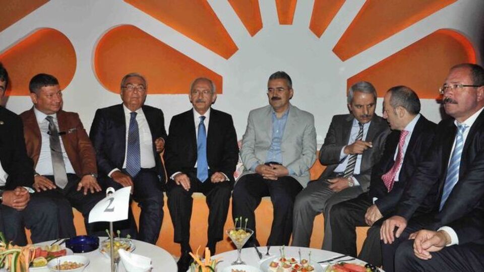 Baykal'la Kılıçdaroğlu yine düğünde buluştu