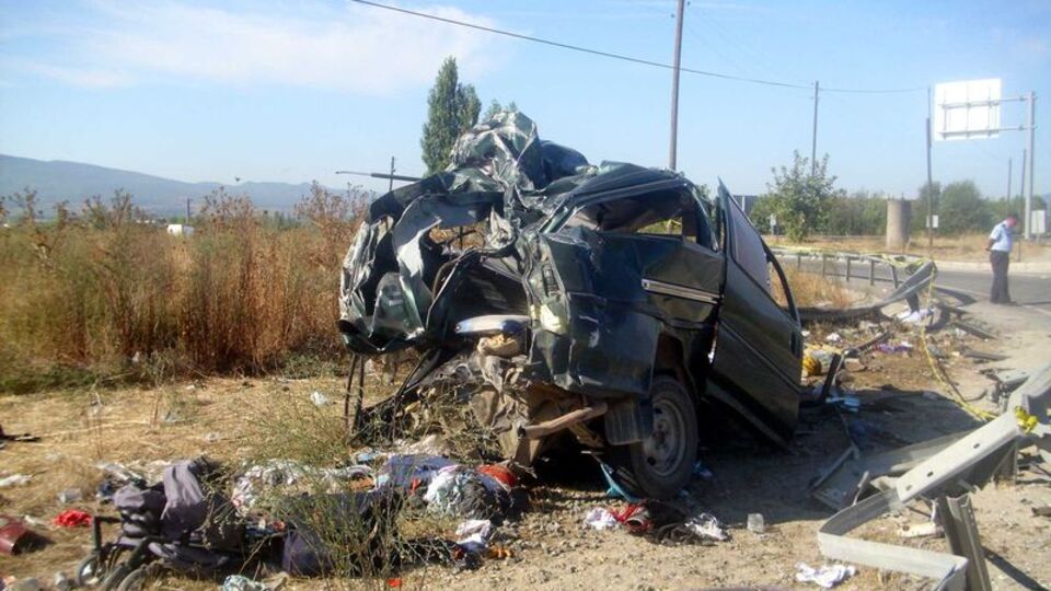 Sakarya'da yürek yakan kaza!