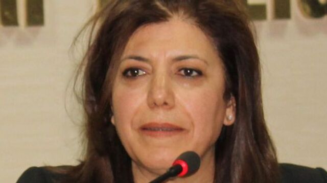 Anayasa Uzlaşma Komisyonu'nda tasiyon yükseldi