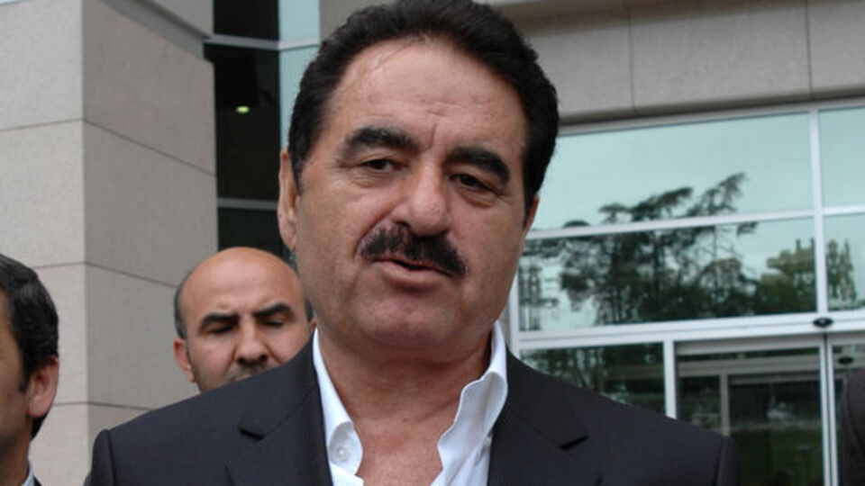 Tatlıses'ten şok suçlama!