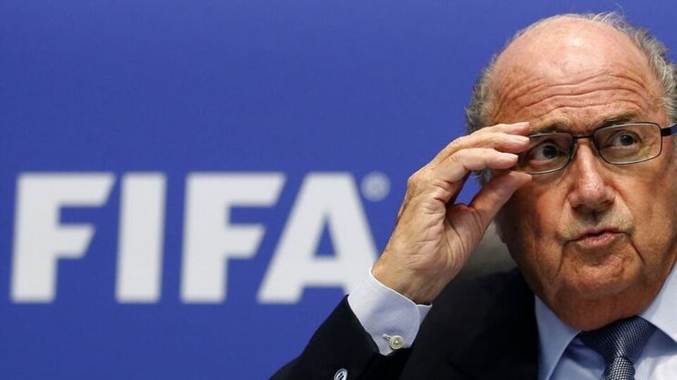 Blatter'den Katar açıklaması