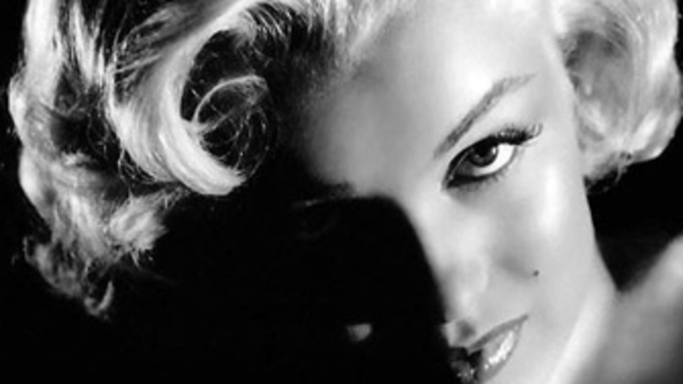 Hazırsanız dişi gücümüze geri dönüyoruz!