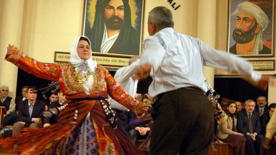"Din hanesine Alevi yazılsın"