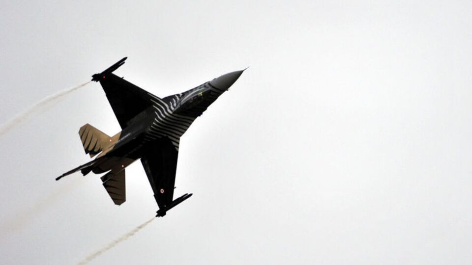 F-16'lar Suriye uçağını sınıra yaklaştırmadı