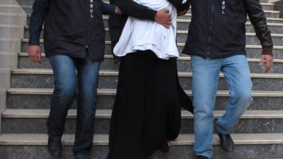 Büyüyü polis bozdu