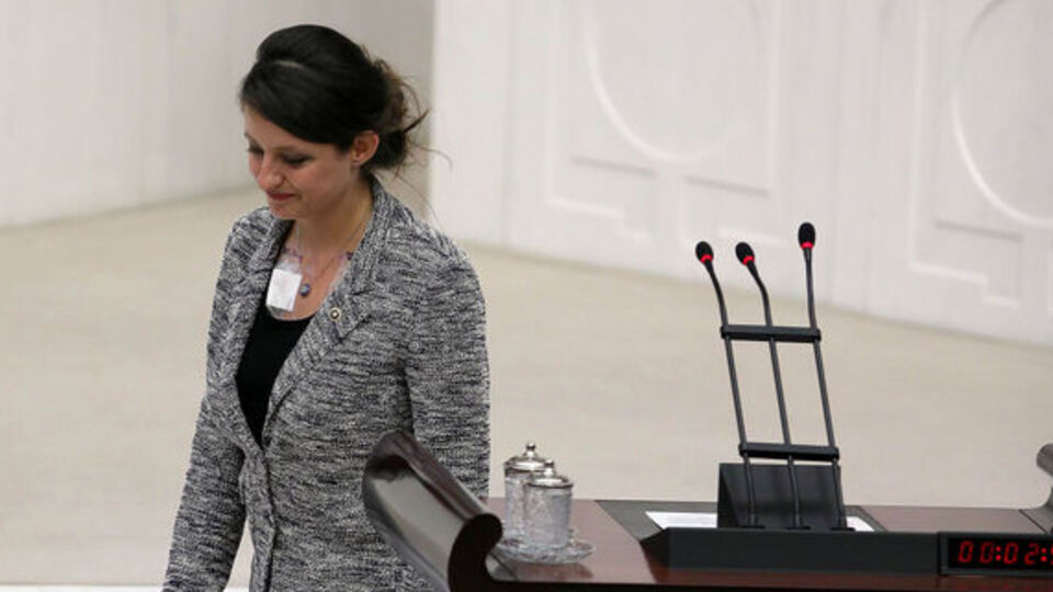 "Aşk Defterini kapatmadım ama hâlâ kısmet çıkmadı"