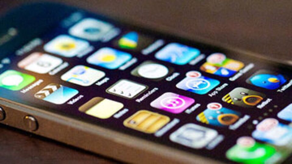 iPhone 5S mi, Galaxy S4 mü, LG G2 mi?