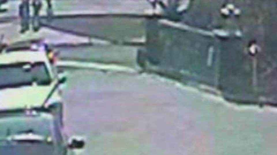 Genç kızın feci ölümü kamerada!