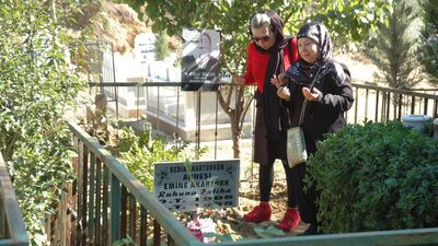 Ünlü türkücü annesinin naaşını memleketine nakletti!