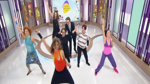 Hayata Dokunmak Lazım'da Zumba rüzgarı esti....