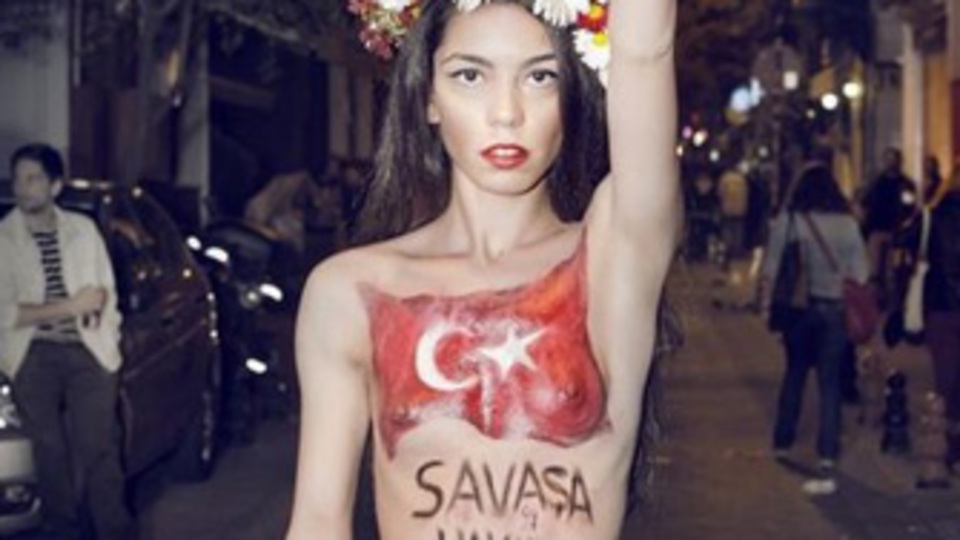 Femen Türkiye'den ayrıldılar!