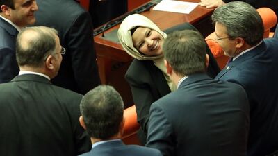 Türbanlı vekilleri dünya nasıl gördü?