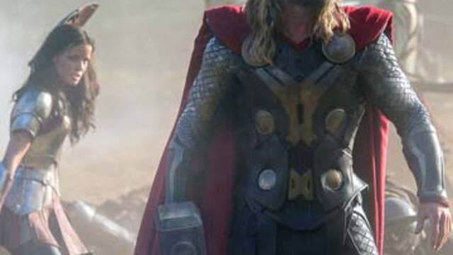 'Yenilmezler'in 'Thor'unu yeğlerim