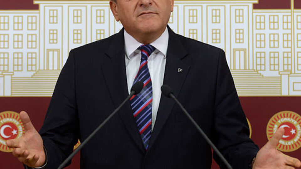 "Herkes ders almalı"