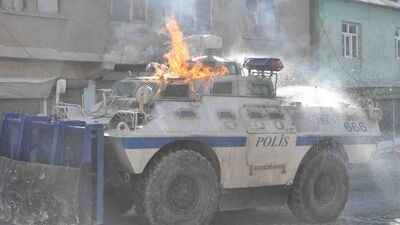 Yüksekova karıştı!