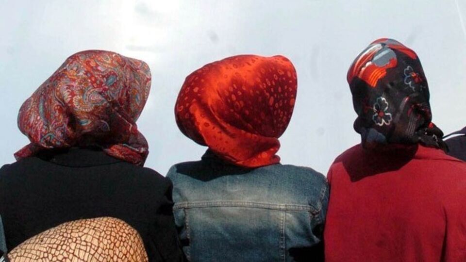 Almanya'da başörtüsü kararı!