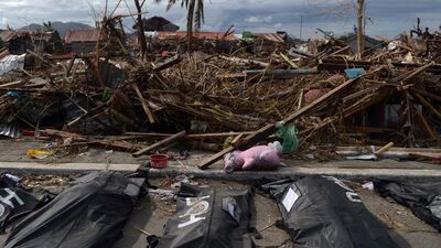 Yardım Götüren Ceset Götürüyor!