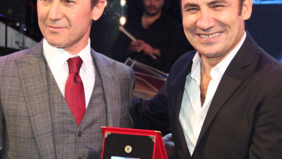 Ferhat Göçer fahri polis oldu