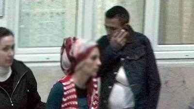 2 günlük bebeğini boğdu