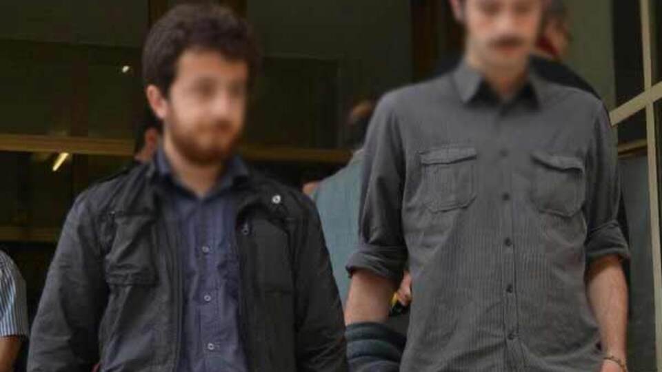 O üniversitelilere beraat