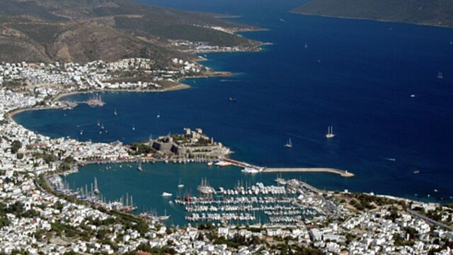 Bodrum'da kıyı operasyonu!