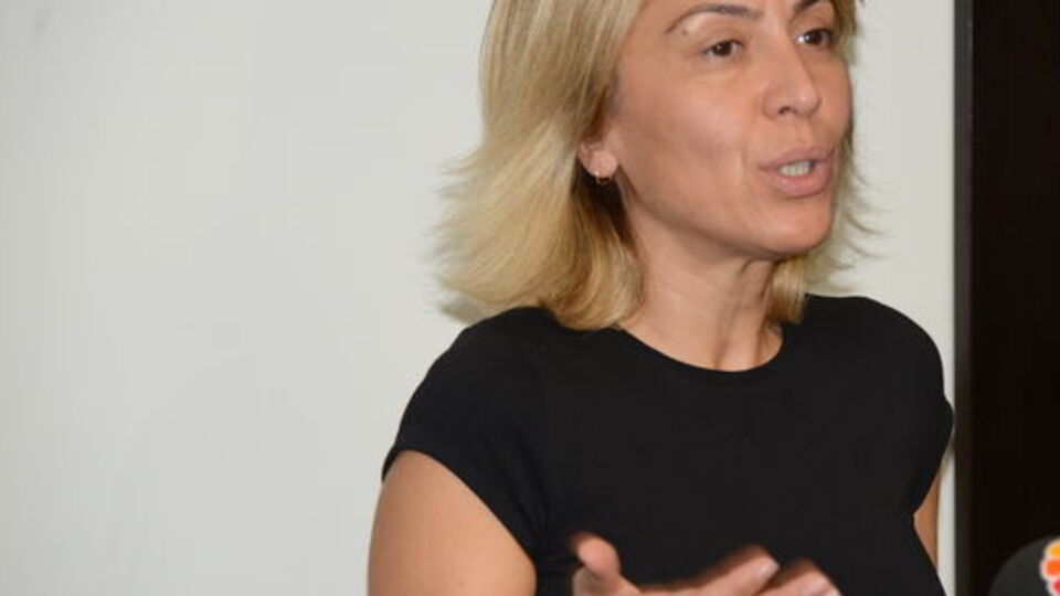 Ünlü oyuncuyu dolandıran şüpheli gözaltında