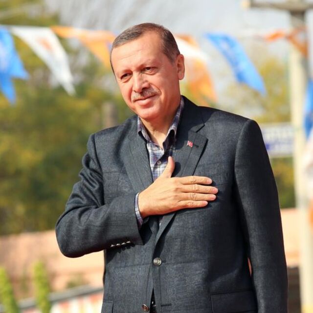 "Evinizde ne var ne yok alır götürürler"