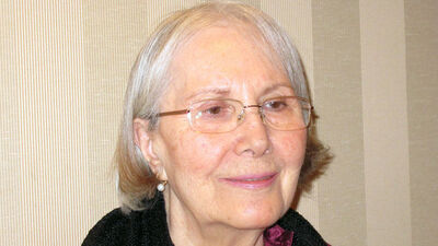 Ünlü yazara dolandırıcı şoku!